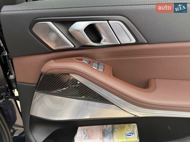 Черный БМВ X7, объемом двигателя 3 л и пробегом 28 тыс. км за 160500 $, фото 62 на Automoto.ua