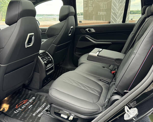 Черный БМВ X7, объемом двигателя 2.99 л и пробегом 14 тыс. км за 148999 $, фото 36 на Automoto.ua
