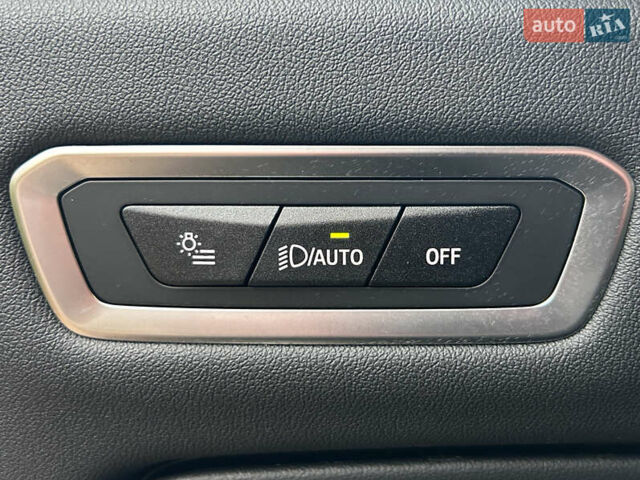 Черный БМВ X7, объемом двигателя 4.39 л и пробегом 15 тыс. км за 125000 $, фото 48 на Automoto.ua