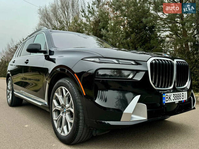Черный БМВ X7, объемом двигателя 3 л и пробегом 29 тыс. км за 97677 $, фото 2 на Automoto.ua