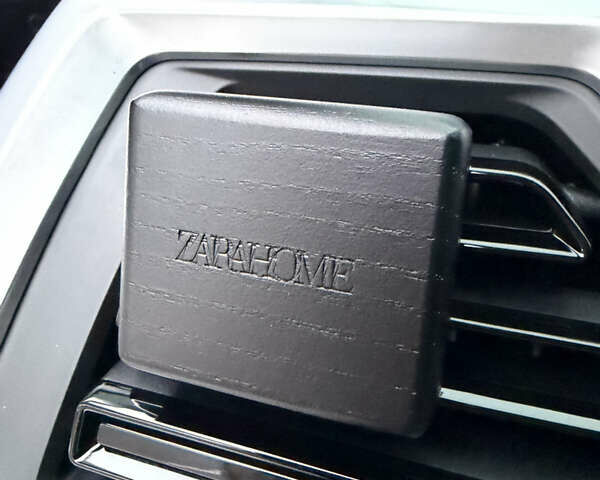 Чорний БМВ X7, об'ємом двигуна 2.99 л та пробігом 62 тис. км за 129999 $, фото 29 на Automoto.ua