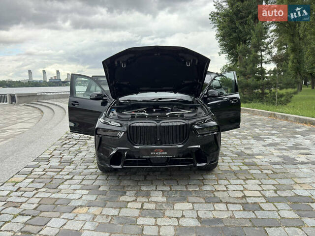 Черный БМВ X7, объемом двигателя 2.99 л и пробегом 14 тыс. км за 148999 $, фото 78 на Automoto.ua