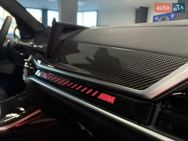 Черный БМВ X7, объемом двигателя 4.39 л и пробегом 9 тыс. км за 178500 $, фото 69 на Automoto.ua