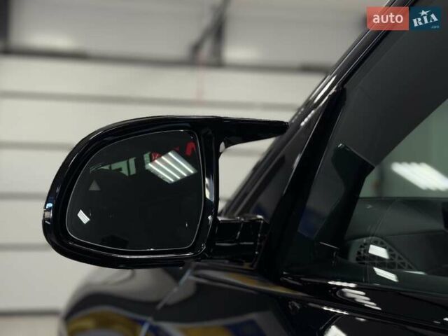Черный БМВ X7, объемом двигателя 4.39 л и пробегом 9 тыс. км за 178500 $, фото 40 на Automoto.ua