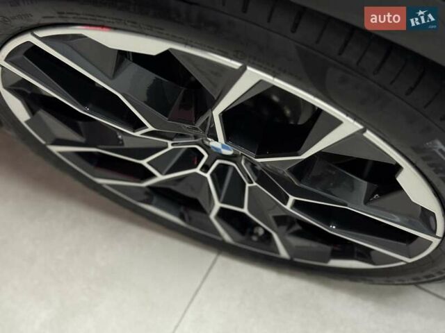 Черный БМВ X7, объемом двигателя 4.39 л и пробегом 9 тыс. км за 178500 $, фото 15 на Automoto.ua