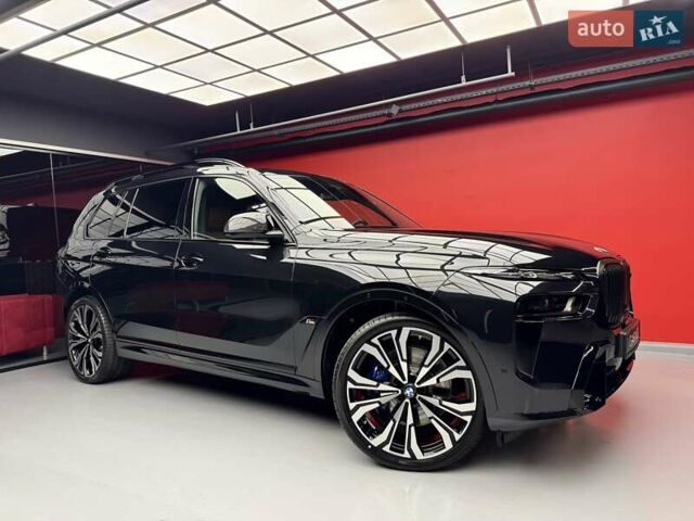 Черный БМВ X7, объемом двигателя 4.4 л и пробегом 1 тыс. км за 185900 $, фото 5 на Automoto.ua