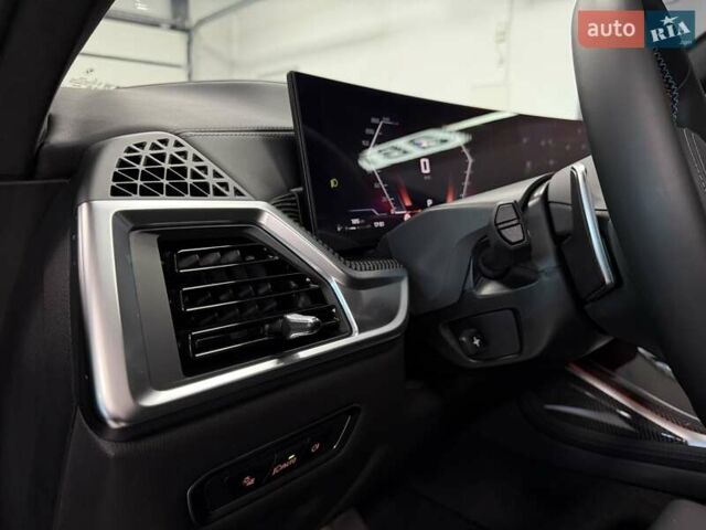 Черный БМВ X7, объемом двигателя 4.39 л и пробегом 9 тыс. км за 178500 $, фото 42 на Automoto.ua