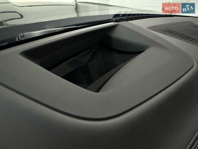 Черный БМВ X7, объемом двигателя 4.39 л и пробегом 9 тыс. км за 178500 $, фото 43 на Automoto.ua