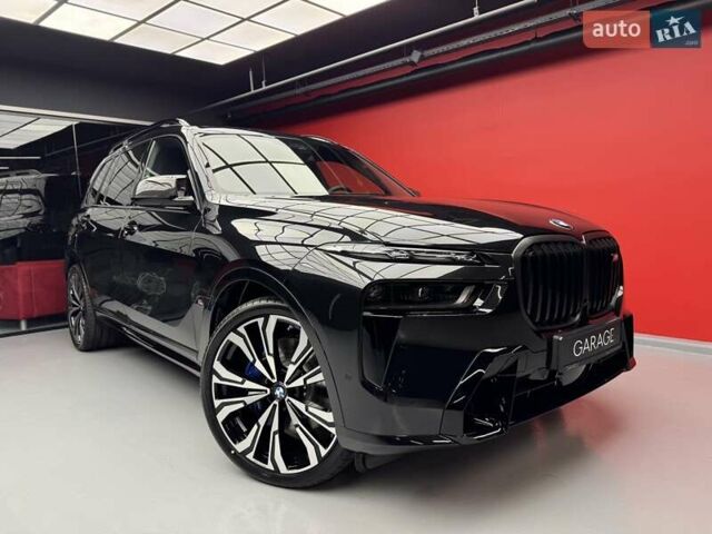 Черный БМВ X7, объемом двигателя 4.4 л и пробегом 1 тыс. км за 185900 $, фото 4 на Automoto.ua