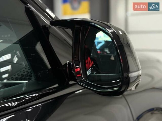 Черный БМВ X7, объемом двигателя 4.39 л и пробегом 9 тыс. км за 178500 $, фото 10 на Automoto.ua