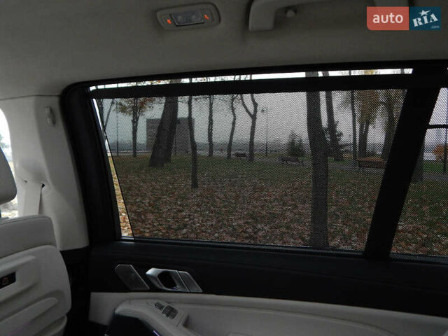 Фиолетовый БМВ X7, объемом двигателя 2.99 л и пробегом 37 тыс. км за 99990 $, фото 22 на Automoto.ua