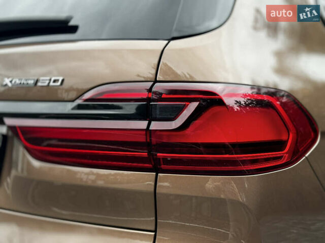 Коричневий БМВ X7, об'ємом двигуна 4.39 л та пробігом 152 тис. км за 59999 $, фото 18 на Automoto.ua