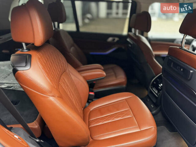 Коричневий БМВ X7, об'ємом двигуна 4.39 л та пробігом 152 тис. км за 59999 $, фото 35 на Automoto.ua