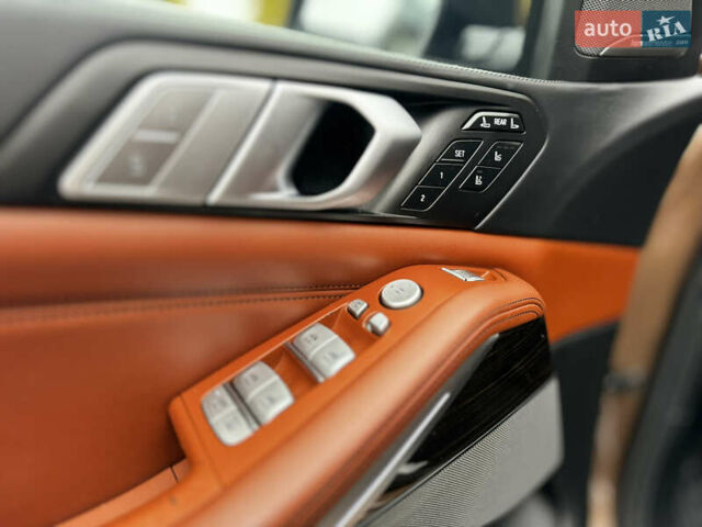 Коричневий БМВ X7, об'ємом двигуна 4.39 л та пробігом 152 тис. км за 59999 $, фото 26 на Automoto.ua