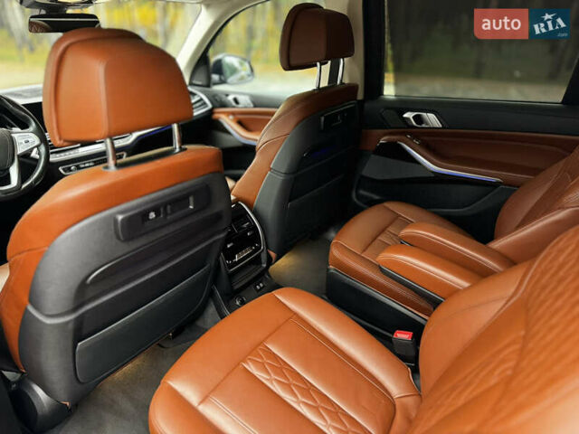 Коричневий БМВ X7, об'ємом двигуна 4.39 л та пробігом 152 тис. км за 59999 $, фото 41 на Automoto.ua