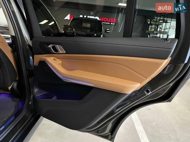 Коричневий БМВ X7, об'ємом двигуна 2.99 л та пробігом 102 тис. км за 69700 $, фото 42 на Automoto.ua