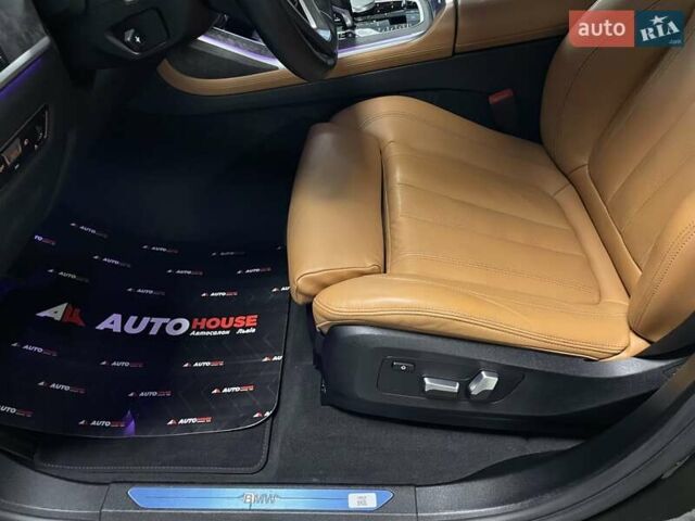 Коричневий БМВ X7, об'ємом двигуна 2.99 л та пробігом 102 тис. км за 69700 $, фото 32 на Automoto.ua