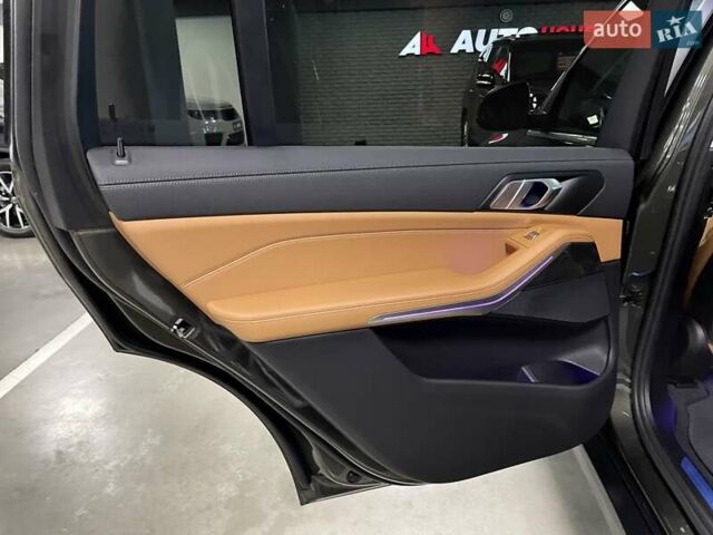 Коричневий БМВ X7, об'ємом двигуна 2.99 л та пробігом 102 тис. км за 69700 $, фото 39 на Automoto.ua