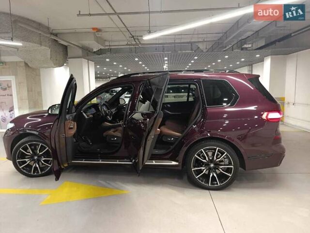Красный БМВ X7, объемом двигателя 2.99 л и пробегом 50 тыс. км за 93500 $, фото 3 на Automoto.ua