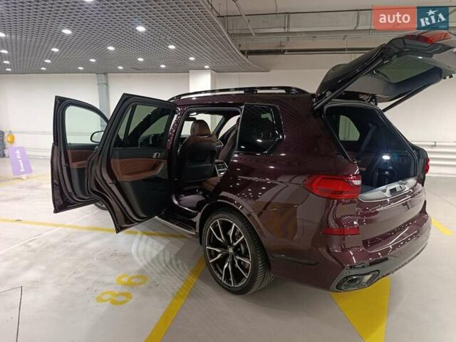 Красный БМВ X7, объемом двигателя 2.99 л и пробегом 50 тыс. км за 93500 $, фото 47 на Automoto.ua