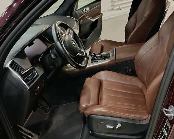 Красный БМВ X7, объемом двигателя 2.99 л и пробегом 50 тыс. км за 93500 $, фото 54 на Automoto.ua