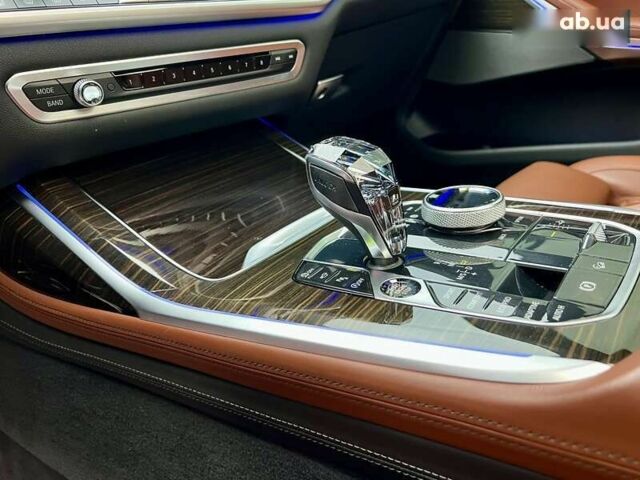 БМВ X7, объемом двигателя 4.4 л и пробегом 68 тыс. км за 72900 $, фото 22 на Automoto.ua