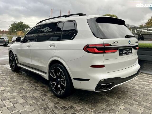 БМВ X7, объемом двигателя 4.4 л и пробегом 68 тыс. км за 72900 $, фото 6 на Automoto.ua