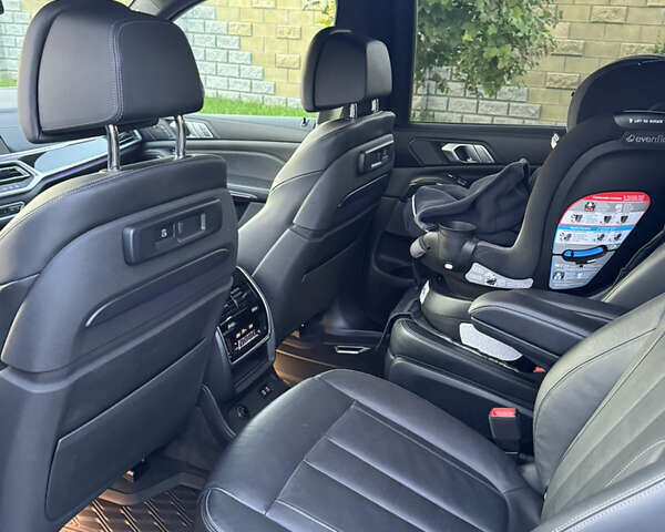 БМВ X7, объемом двигателя 3 л и пробегом 97 тыс. км за 68500 $, фото 6 на Automoto.ua