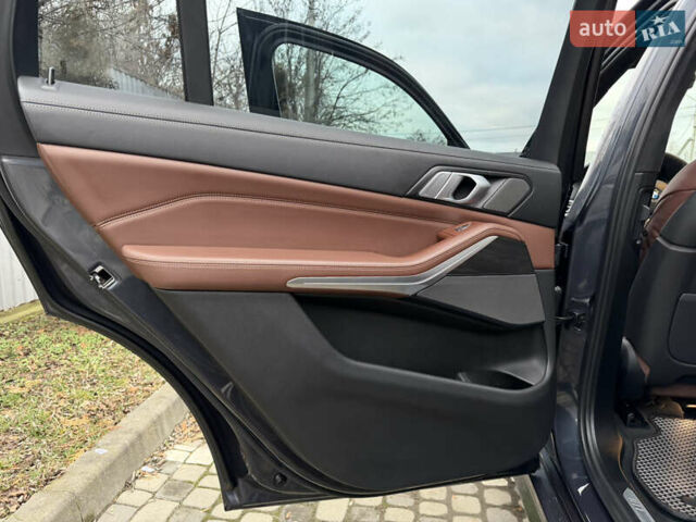 БМВ X7, об'ємом двигуна 3 л та пробігом 140 тис. км за 64500 $, фото 53 на Automoto.ua