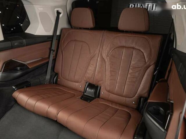 БМВ X7, объемом двигателя 4.4 л и пробегом 53 тыс. км за 63900 $, фото 17 на Automoto.ua