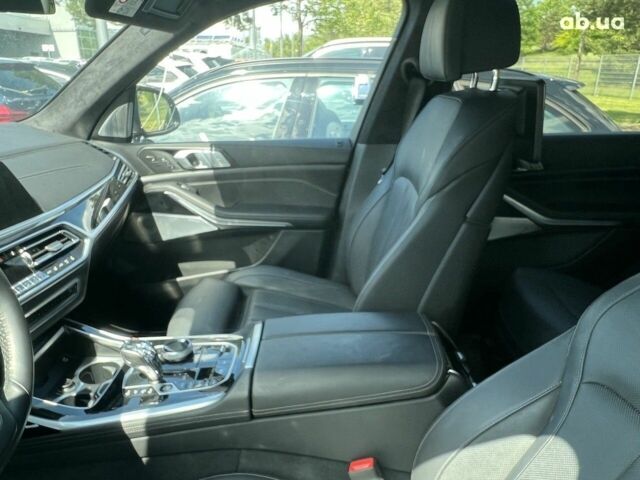 БМВ X7, объемом двигателя 3 л и пробегом 58 тыс. км за 88487 $, фото 4 на Automoto.ua