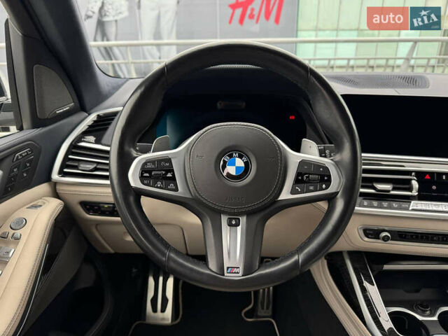 БМВ X7, объемом двигателя 4.39 л и пробегом 53 тыс. км за 87000 $, фото 13 на Automoto.ua