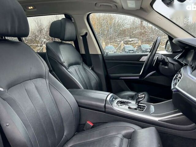 БМВ X7, объемом двигателя 3 л и пробегом 137 тыс. км за 63999 $, фото 24 на Automoto.ua