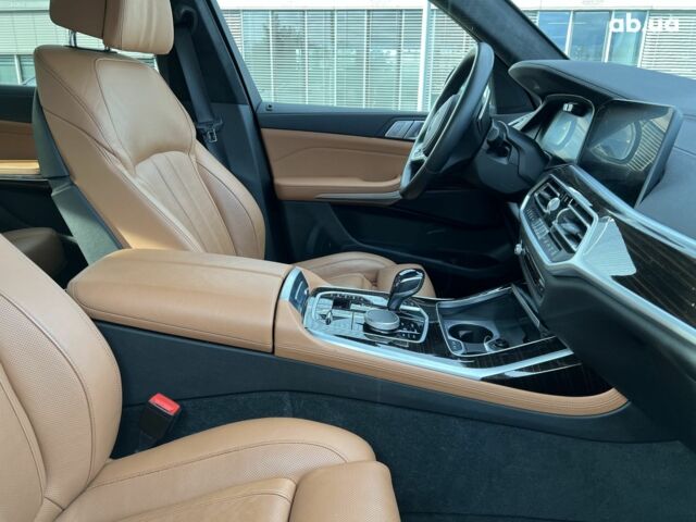 БМВ X7, объемом двигателя 3 л и пробегом 65 тыс. км за 87922 $, фото 11 на Automoto.ua