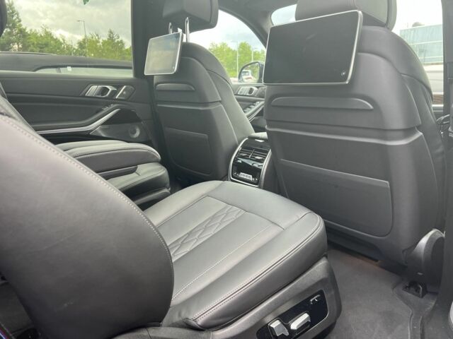 БМВ X7, объемом двигателя 3 л и пробегом 97 тыс. км за 90096 $, фото 28 на Automoto.ua