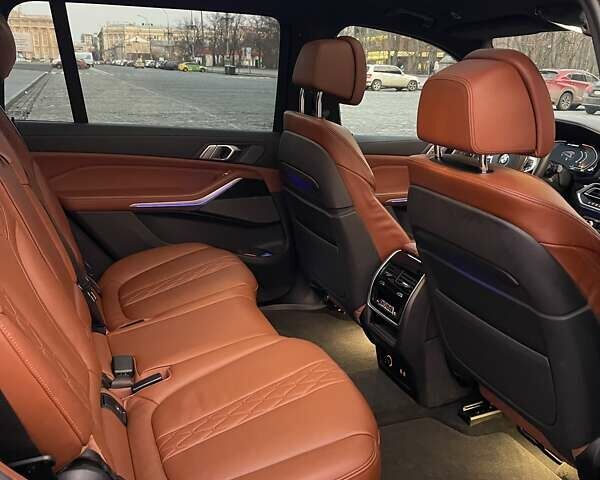 БМВ X7, объемом двигателя 3 л и пробегом 21 тыс. км за 109000 $, фото 8 на Automoto.ua