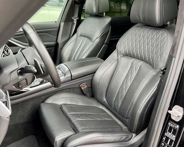 БМВ X7, объемом двигателя 4.4 л и пробегом 124 тыс. км за 74999 $, фото 29 на Automoto.ua