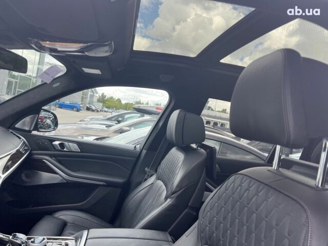 БМВ X7, объемом двигателя 3 л и пробегом 97 тыс. км за 90096 $, фото 32 на Automoto.ua