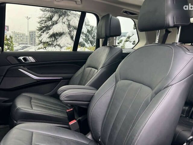 БМВ X7, объемом двигателя 3 л и пробегом 137 тыс. км за 63999 $, фото 26 на Automoto.ua