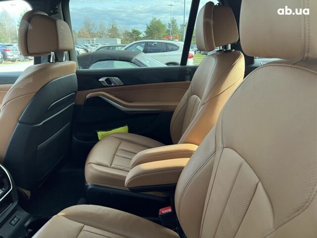 БМВ X7, объемом двигателя 3 л и пробегом 65 тыс. км за 87922 $, фото 28 на Automoto.ua