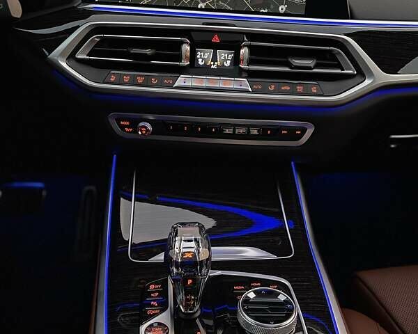 БМВ X7, объемом двигателя 3 л и пробегом 21 тыс. км за 99000 $, фото 15 на Automoto.ua