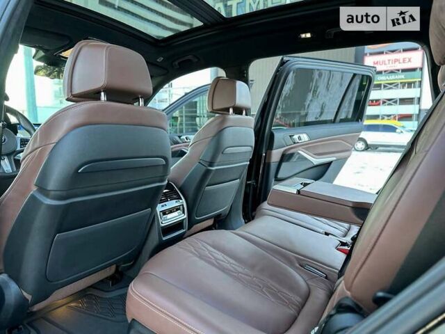 БМВ X7, объемом двигателя 4.39 л и пробегом 47 тыс. км за 87500 $, фото 77 на Automoto.ua