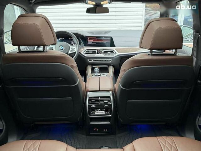 БМВ X7, объемом двигателя 3 л и пробегом 180 тыс. км за 63500 $, фото 27 на Automoto.ua