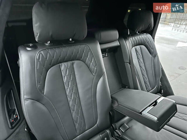 БМВ X7, объемом двигателя 4.39 л и пробегом 52 тыс. км за 85000 $, фото 71 на Automoto.ua