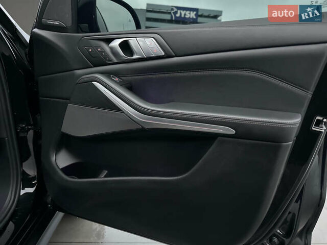 БМВ X7, объемом двигателя 4.39 л и пробегом 52 тыс. км за 85000 $, фото 79 на Automoto.ua