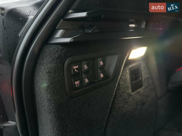 БМВ X7, объемом двигателя 4.39 л и пробегом 52 тыс. км за 85000 $, фото 31 на Automoto.ua