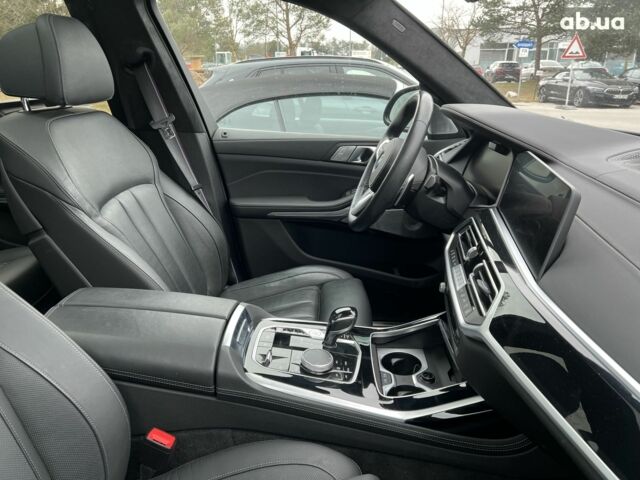 БМВ X7, объемом двигателя 3 л и пробегом 49 тыс. км за 95899 $, фото 27 на Automoto.ua