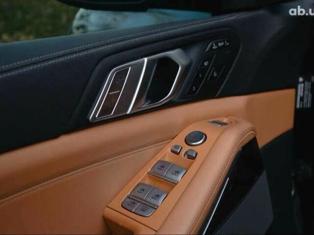 БМВ X7, объемом двигателя 4.4 л и пробегом 74 тыс. км за 76500 $, фото 19 на Automoto.ua
