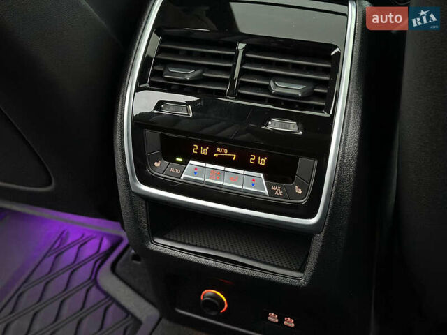 БМВ X7, объемом двигателя 4.39 л и пробегом 52 тыс. км за 85000 $, фото 75 на Automoto.ua