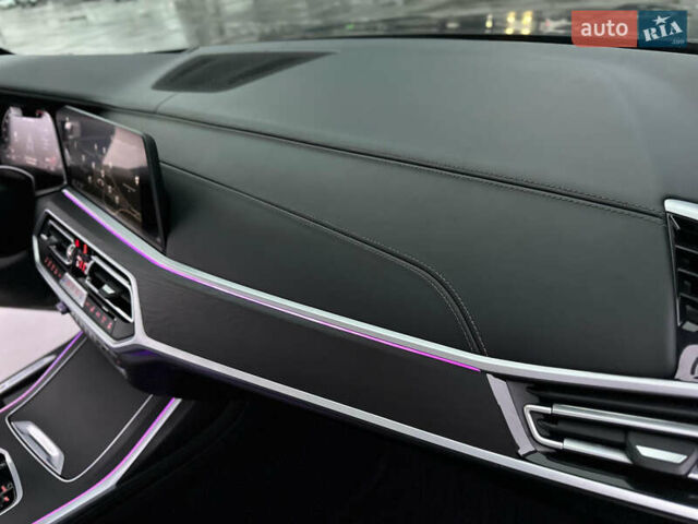 БМВ X7, объемом двигателя 4.39 л и пробегом 52 тыс. км за 85000 $, фото 83 на Automoto.ua